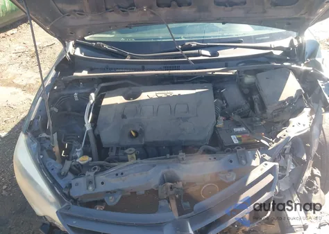 2015 Toyota Corolla Le Plus z USA, uszkodzony, nr VIN 5YFBURHE6FP222090